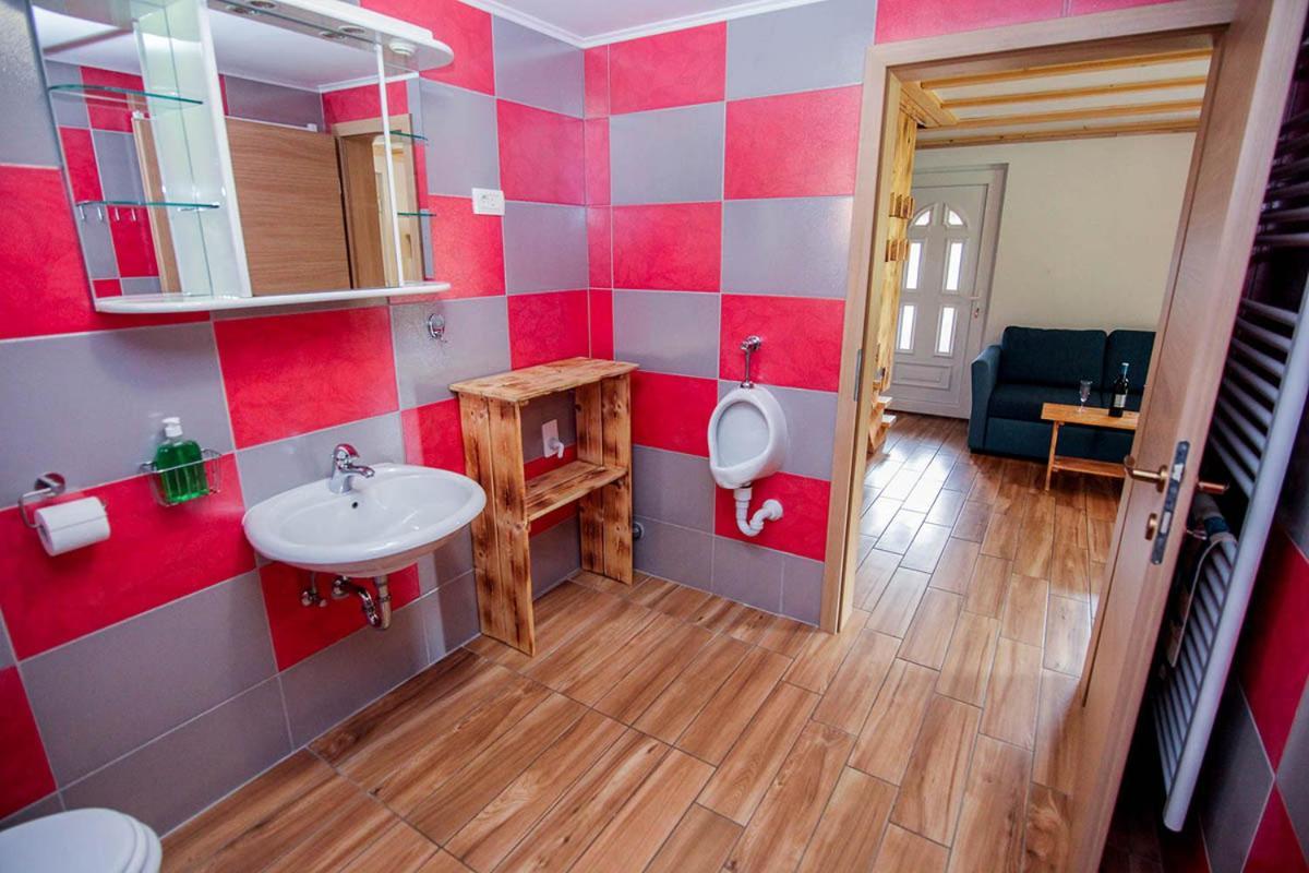 Apartmaji Pri Kozmavo - Little House Bohinj Exterior foto